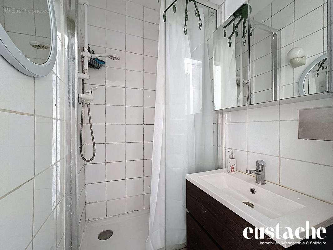 Appartement à PARIS-10E