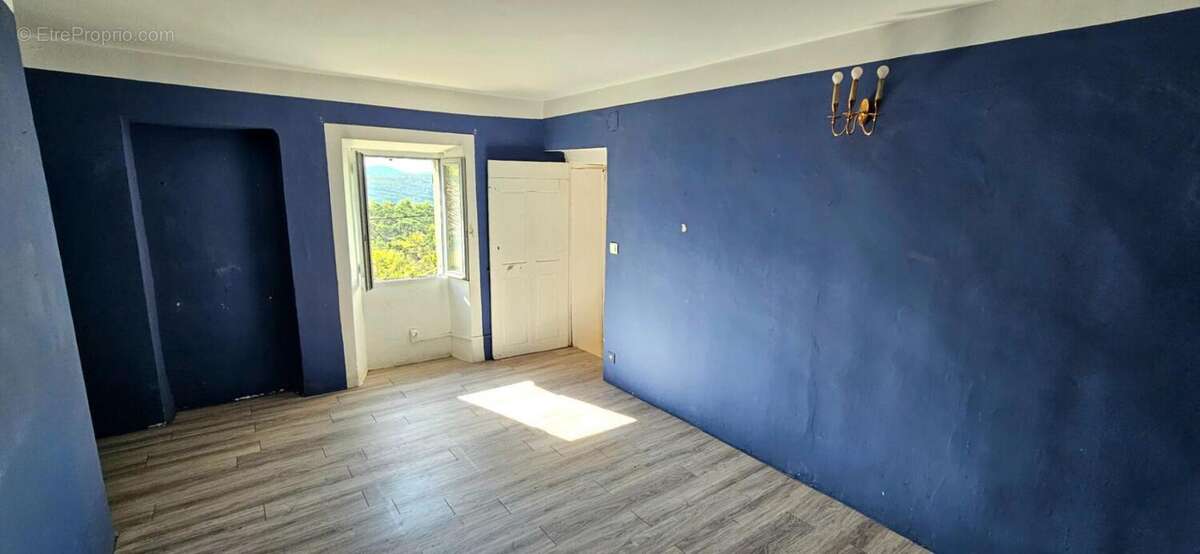 Maison de hameau avec deux appartements +  terrain, à Bargème - photo 11