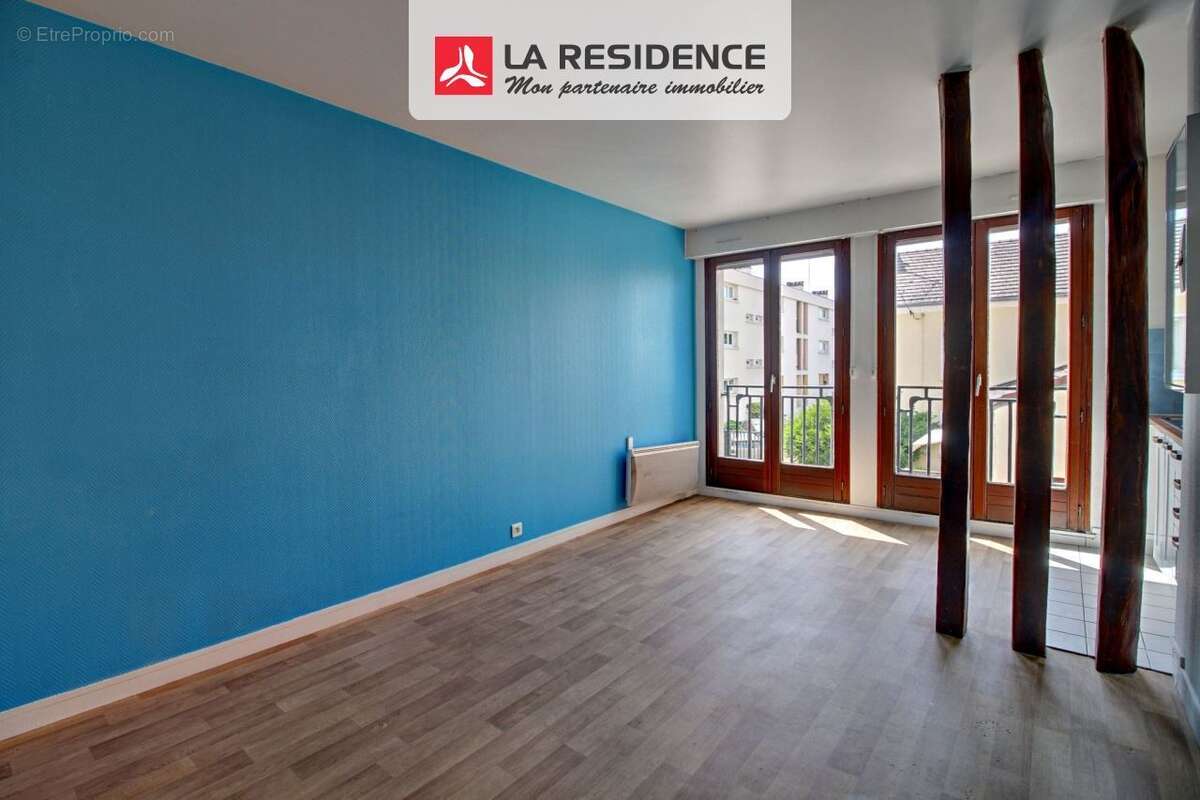 Appartement 25 m² à Les Mureaux  - photo 2