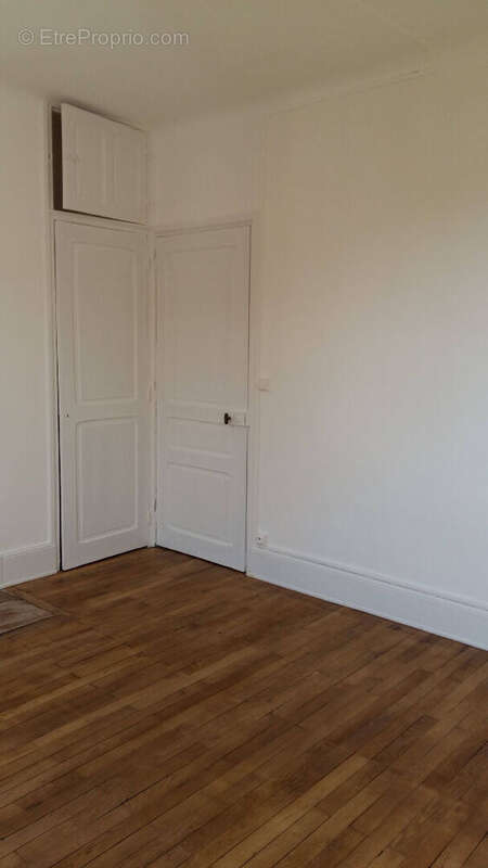 Appartement à PARAY-LE-MONIAL