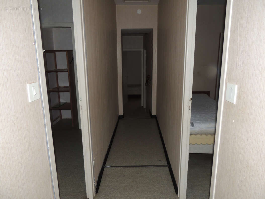 Maison à SAINT-MARTIN-DES-NOYERS