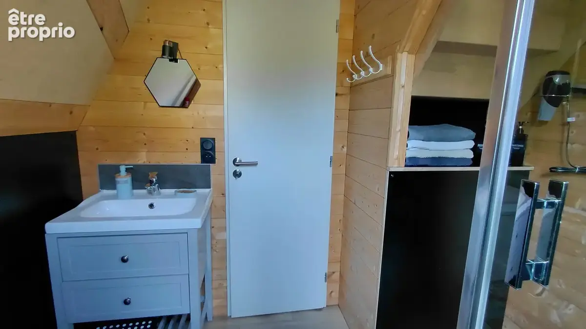 Maison en A de 49m2 à Loray sur une parcelle de près de 10 ares - photo 6