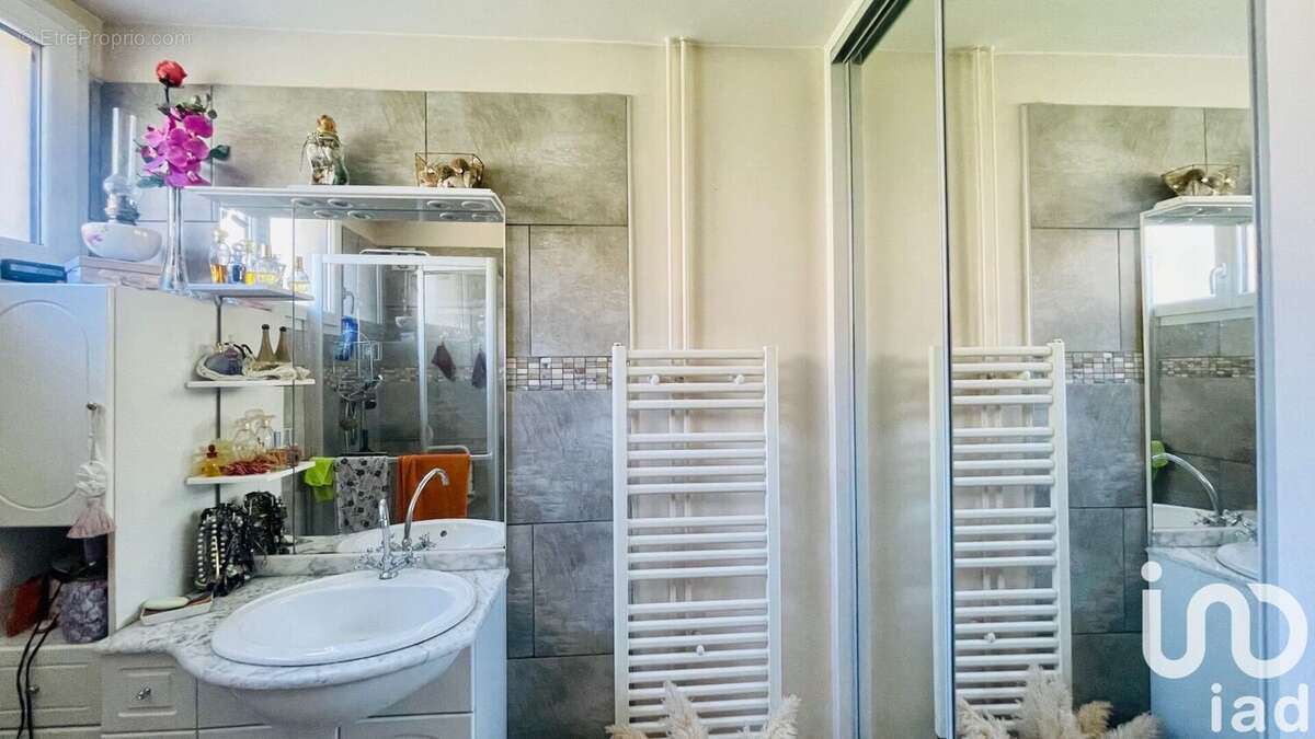 Photo 9 - Appartement à LA VALETTE-DU-VAR