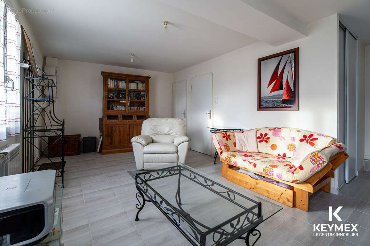 Maison à MORTEFONTAINE-EN-THELLE