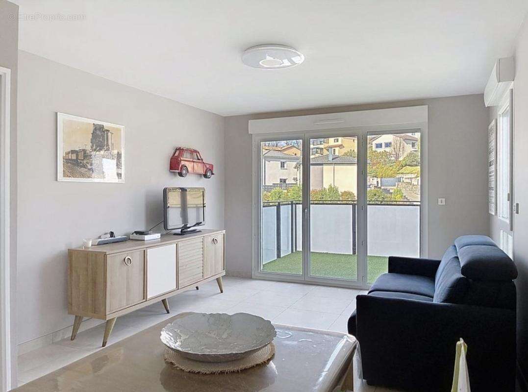 Appartement à VERNAISON