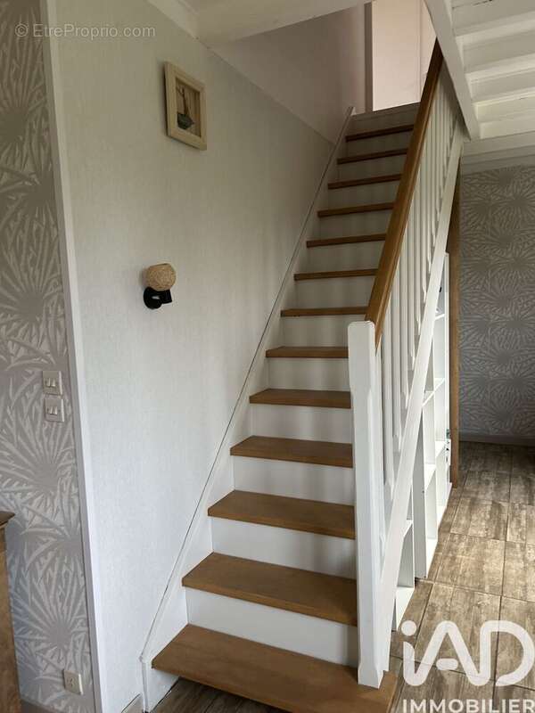 Photo 4 - Maison à LA MENITRE