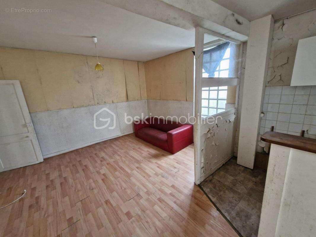 Belle maison de ville de 87m2 à rénover au coeur de Sainte-Foy-La-Grande - photo 8