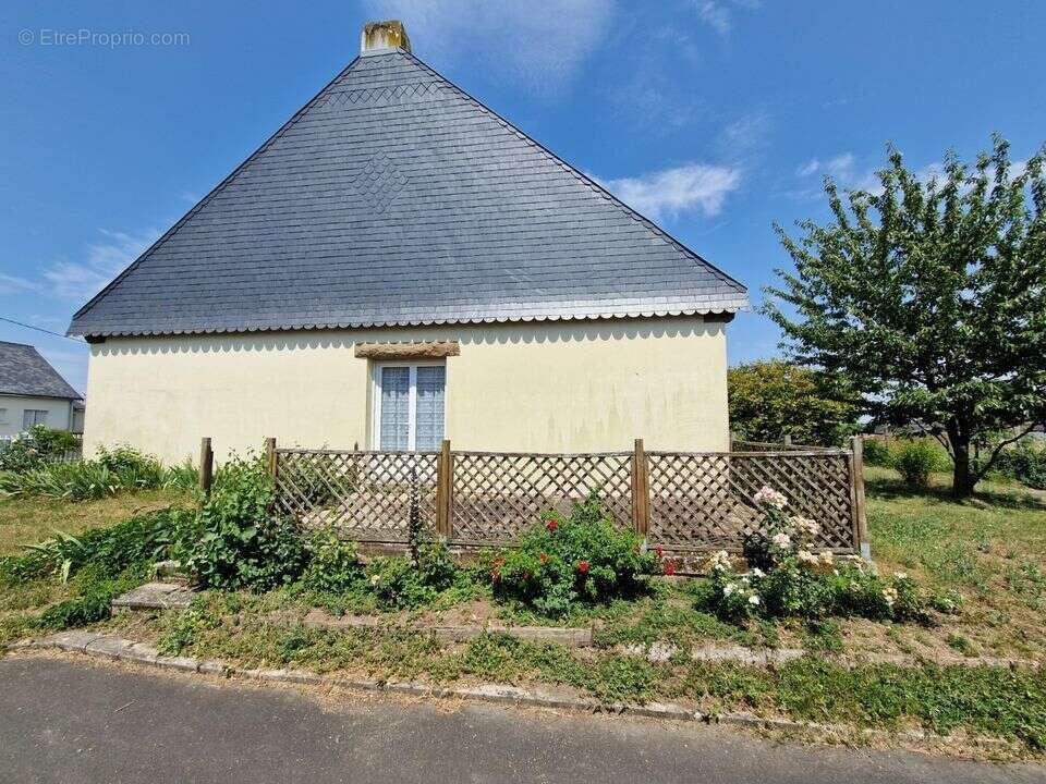 Maison avec fort potentiel - Deux espaces de vie - Grenier - photo 11