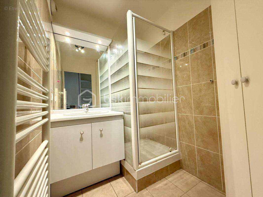 Appartement à ROSNY-SOUS-BOIS