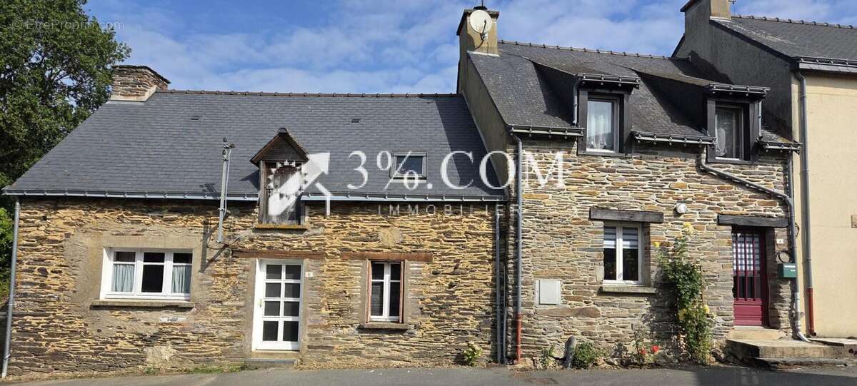 Maison à RUFFIAC