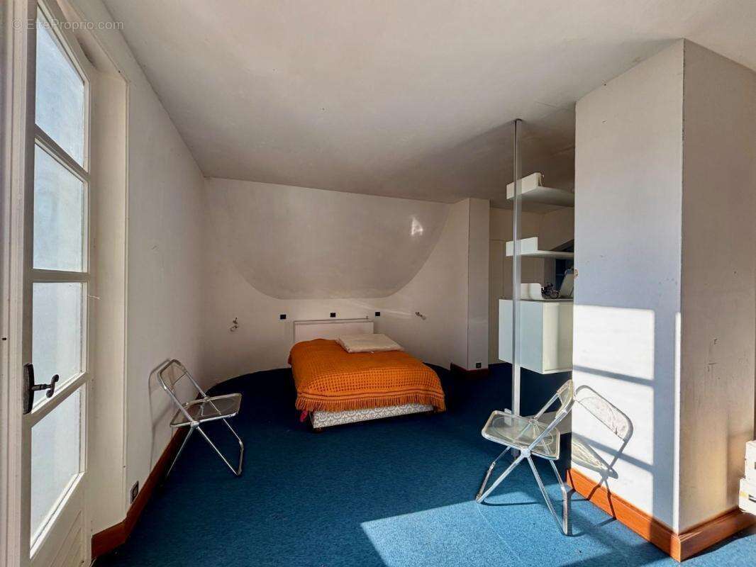 Maison à LAMAGDELAINE