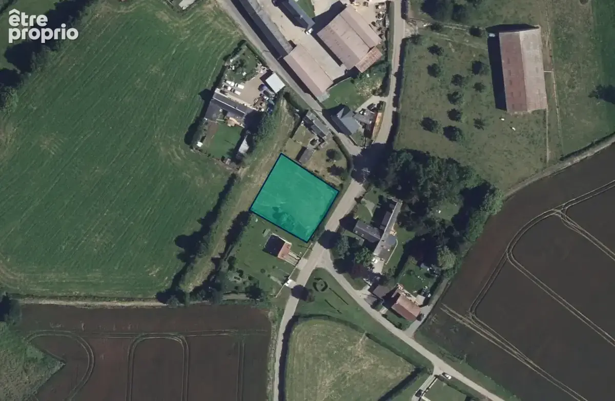 Terrain à GREZ