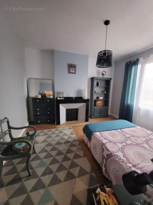 Maison à PORT-SAINTE-MARIE