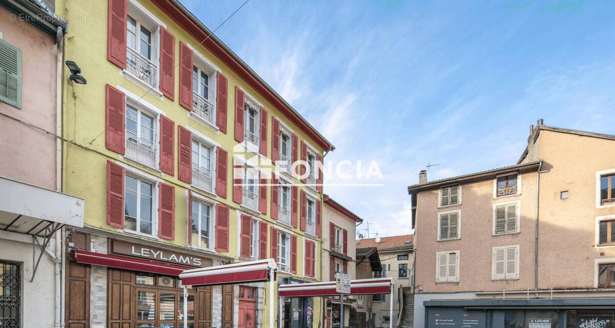 Appartement à VIZILLE