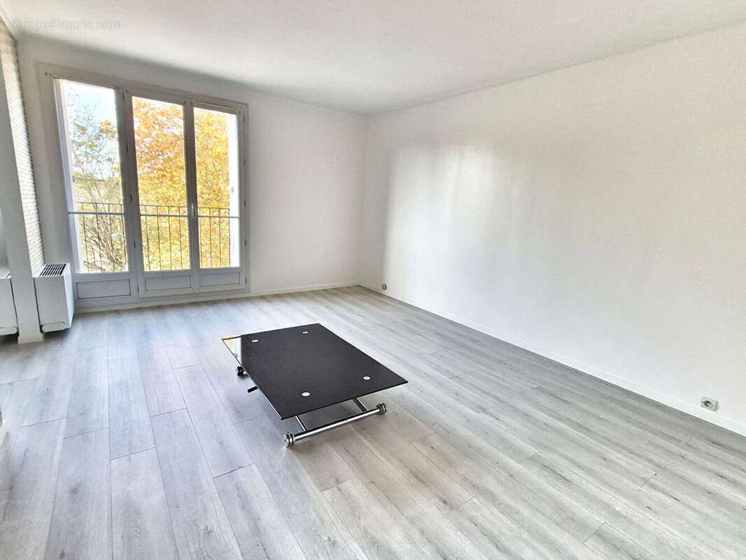 Appartement à TAVERNY