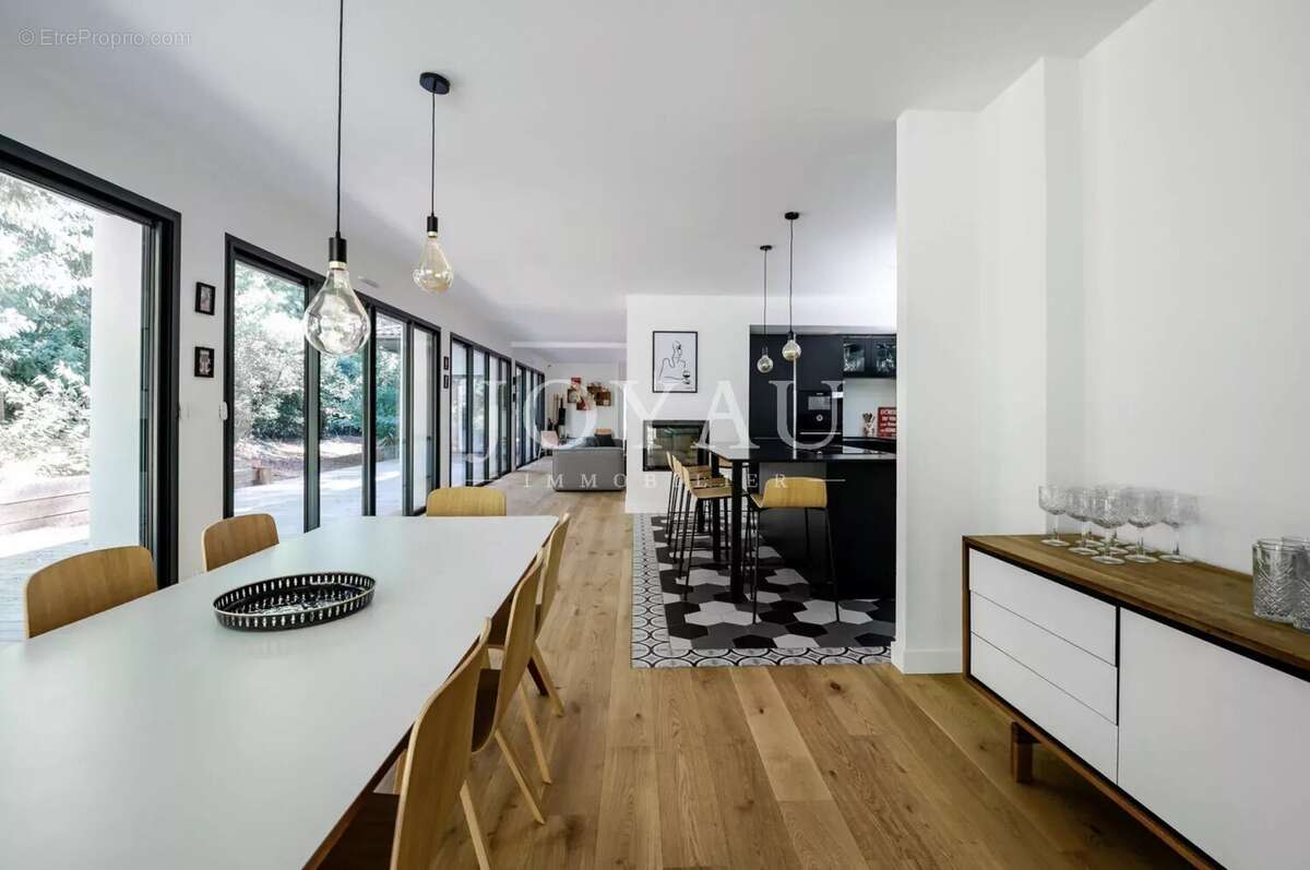 Maison à LE BOUSCAT