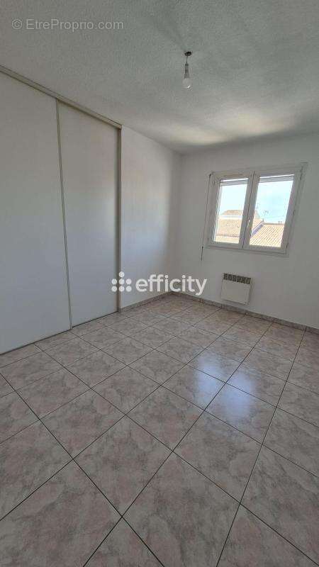 Maison 74 m² à Agde  - photo 7