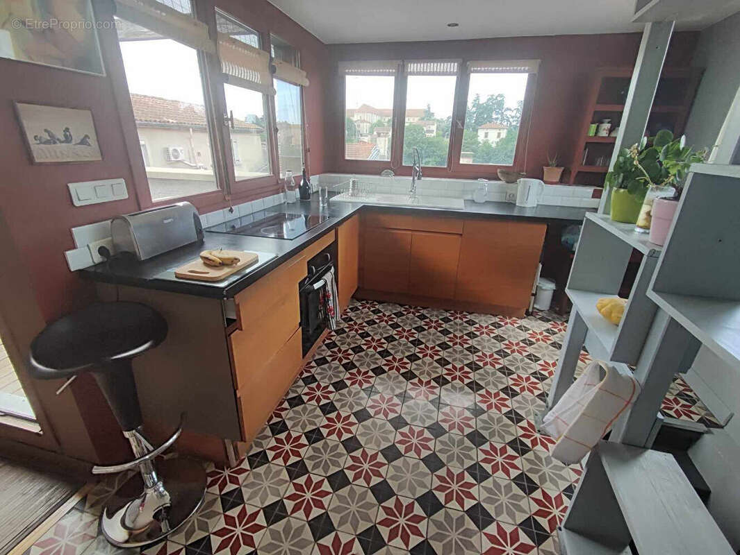 Immeuble à vendre à  Romans Sur Isère - photo 8