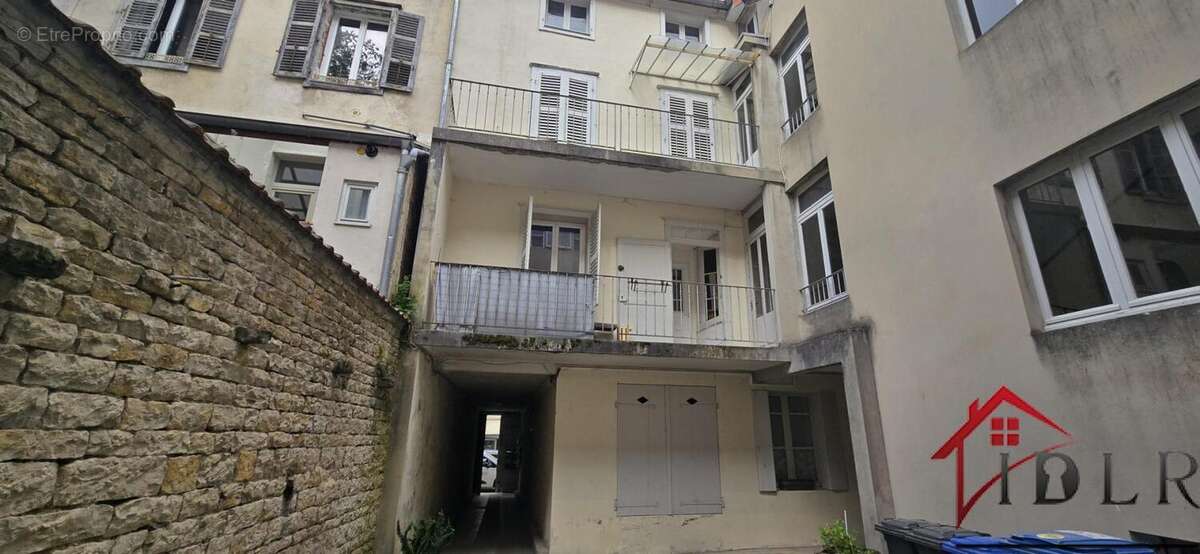 SALINS LES BAINS, Centre-Ville . Immeuble de rapport  289 m2 - photo 20