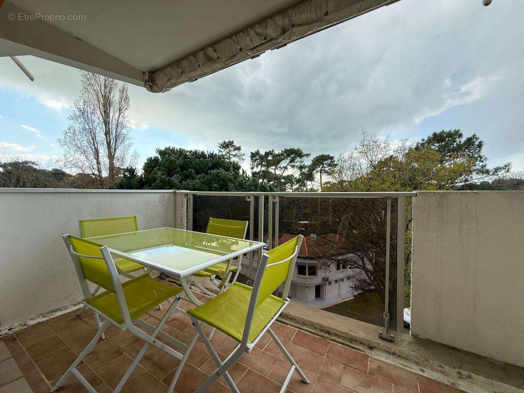 Appartement à VAUX-SUR-MER