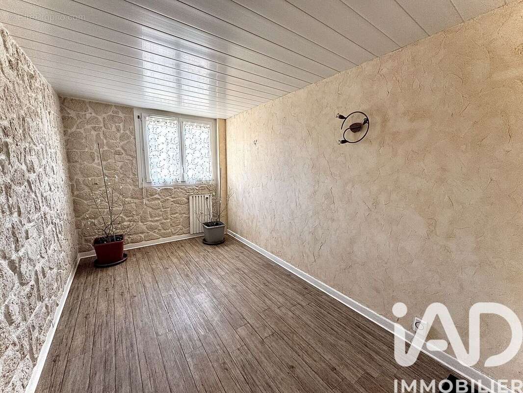 Photo 3 - Appartement à CHILLY-MAZARIN