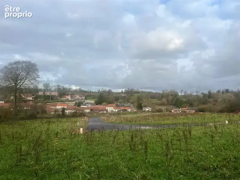 Terrain à HUCQUELIERS
