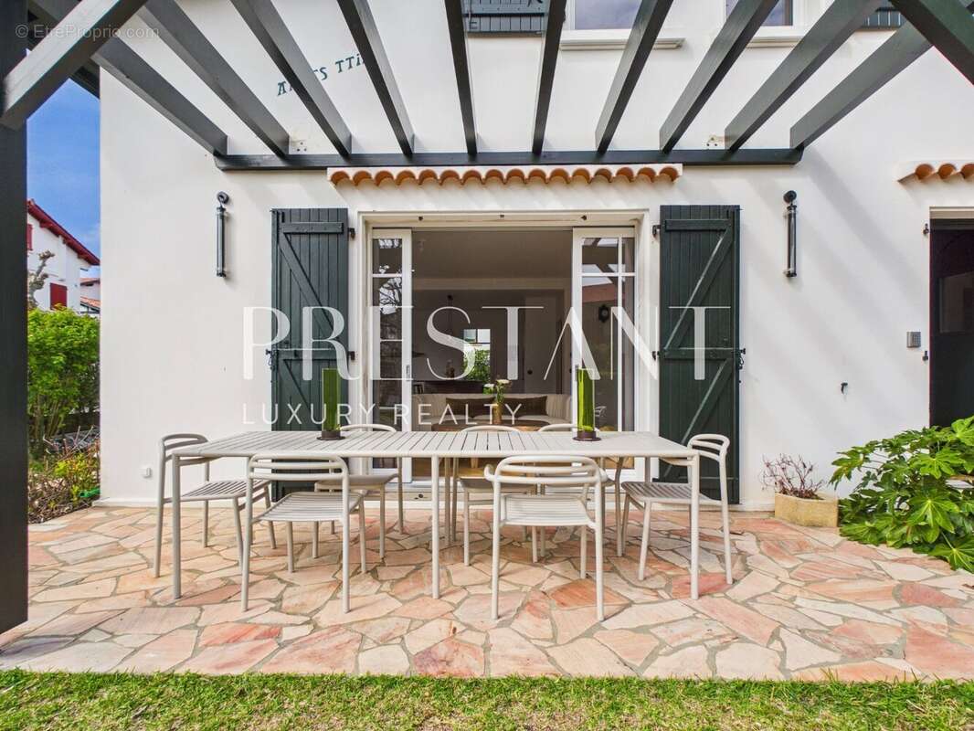 Maison à GUETHARY