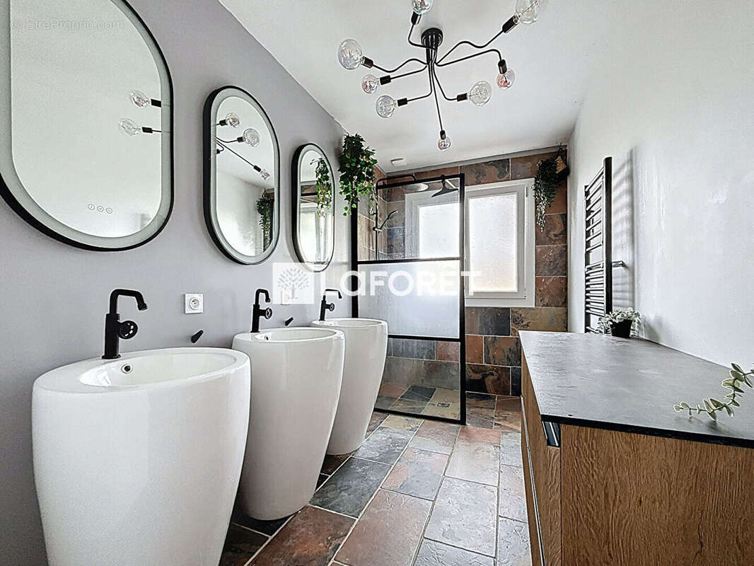 Maison à LABASTIDE-SAINT-PIERRE