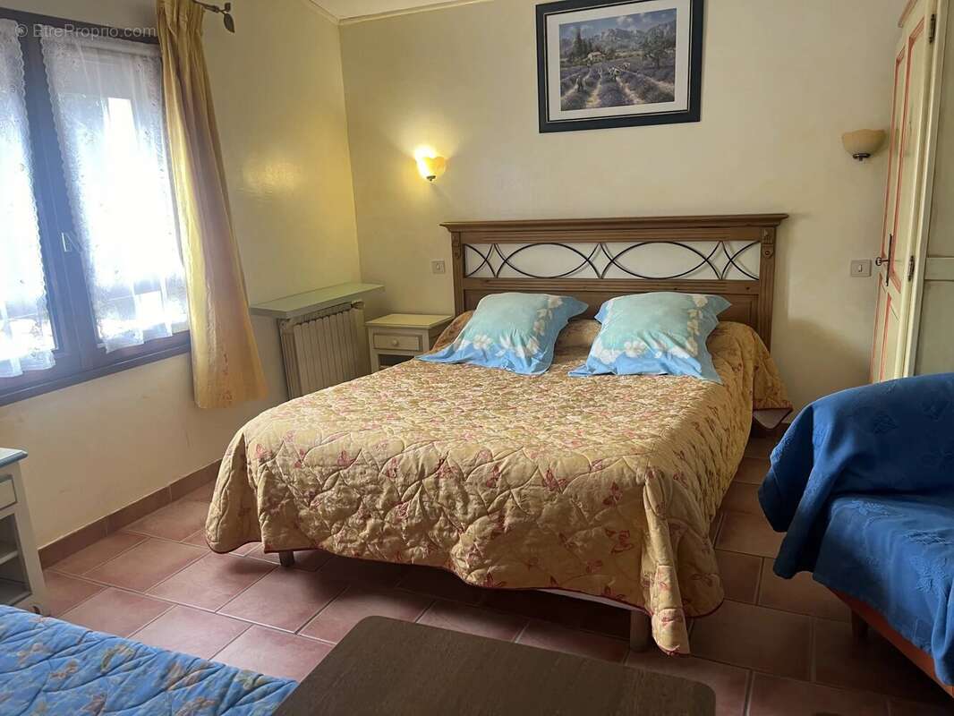 Maison à GINASSERVIS