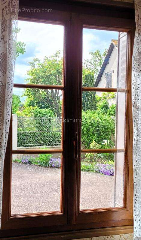 Maison en centre de village avec jardin - photo 11