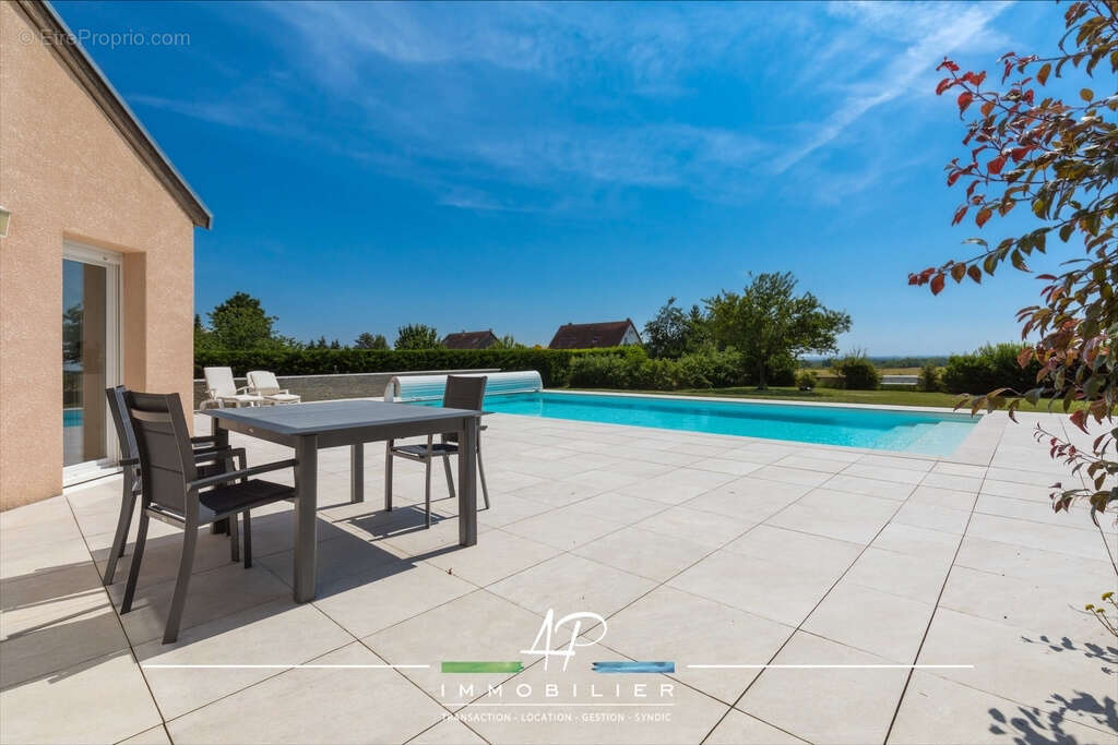 Maison à MARSANNAY-LE-BOIS