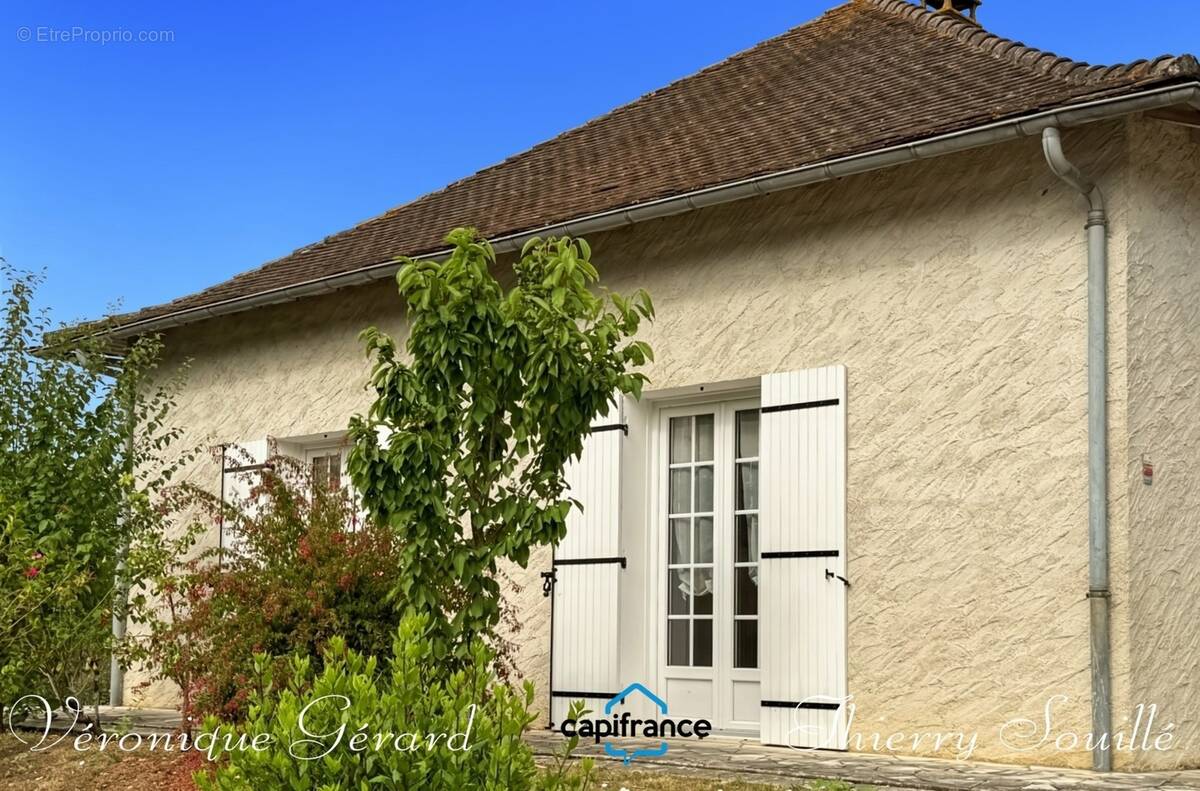 Maison à VILLEFRANCHE-DE-LONCHAT