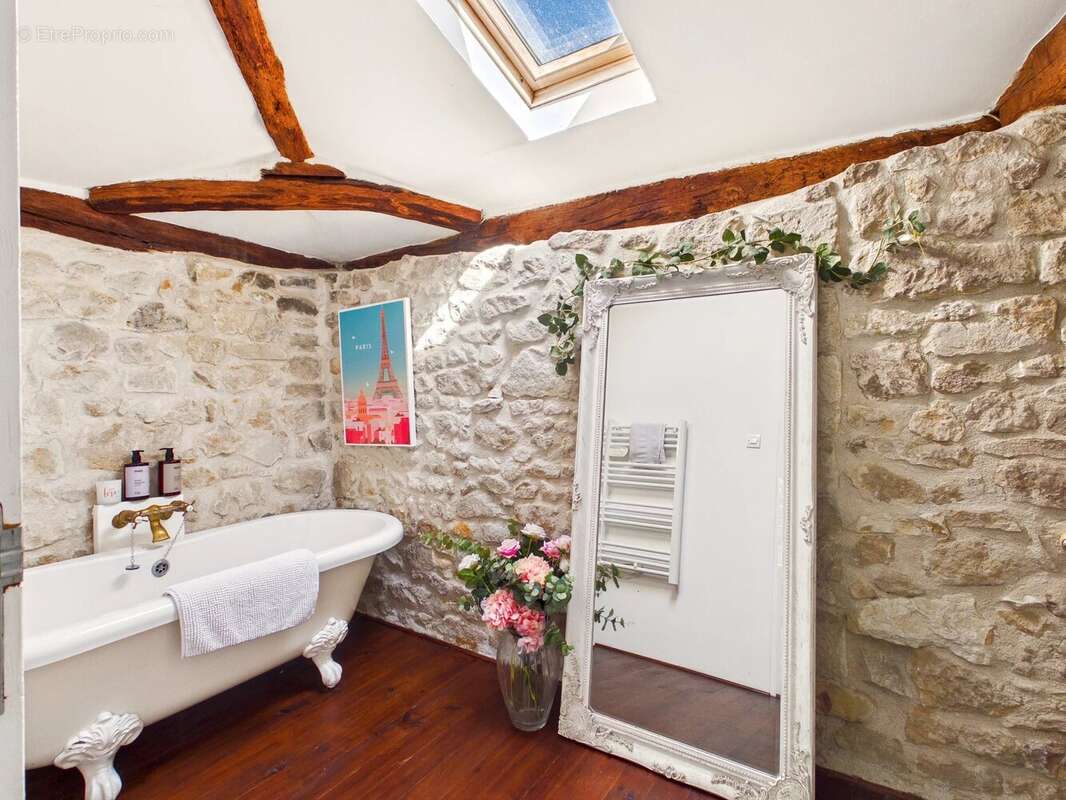 Maison à BROSSAC