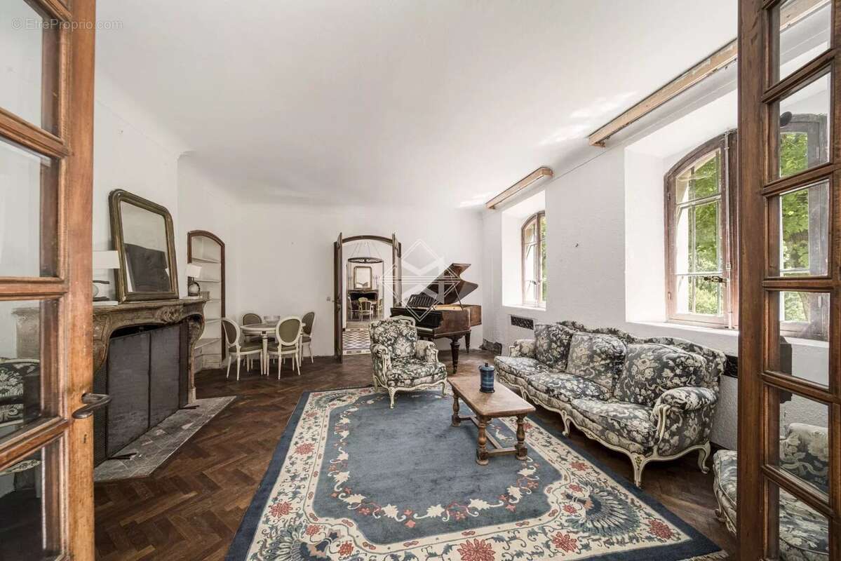 Exclusivité. Château du XVIe siècle – Domaine d'exception de 18 hectares au cœur de l'arrière-pays grassois - photo 11
