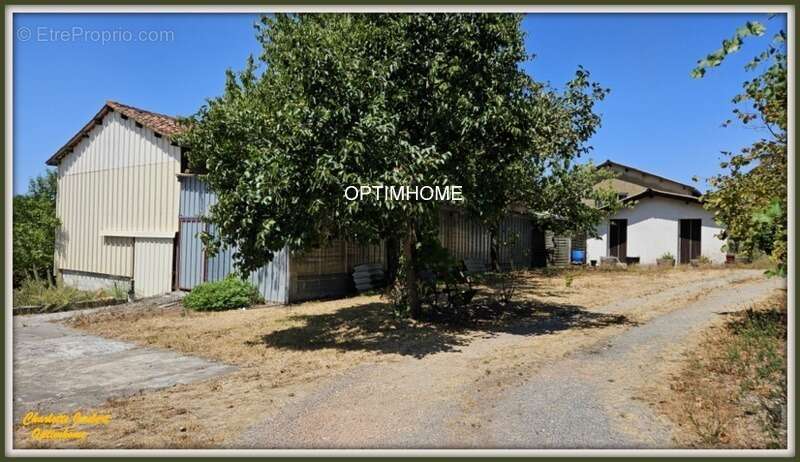 Maison à vendre 5 pièces Proche de CHALAIS (16) - photo 3