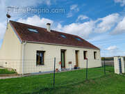 Maison à VILLETHIERRY