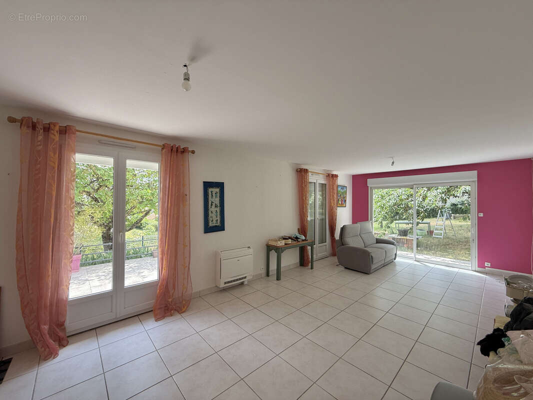 Maison à VERETZ