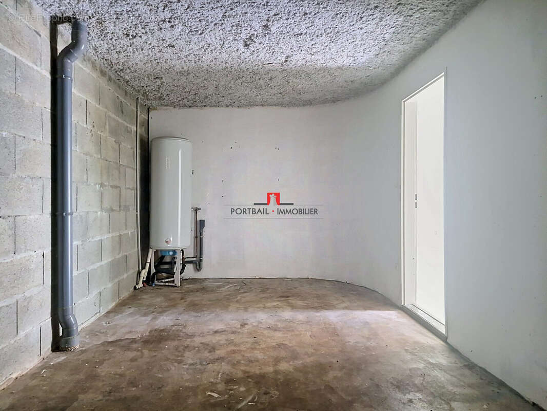 Maison 70 m² à Saint-Andre-De-Cubzac  - photo 7