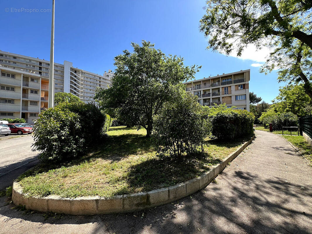 Appartement à MARSEILLE-9E