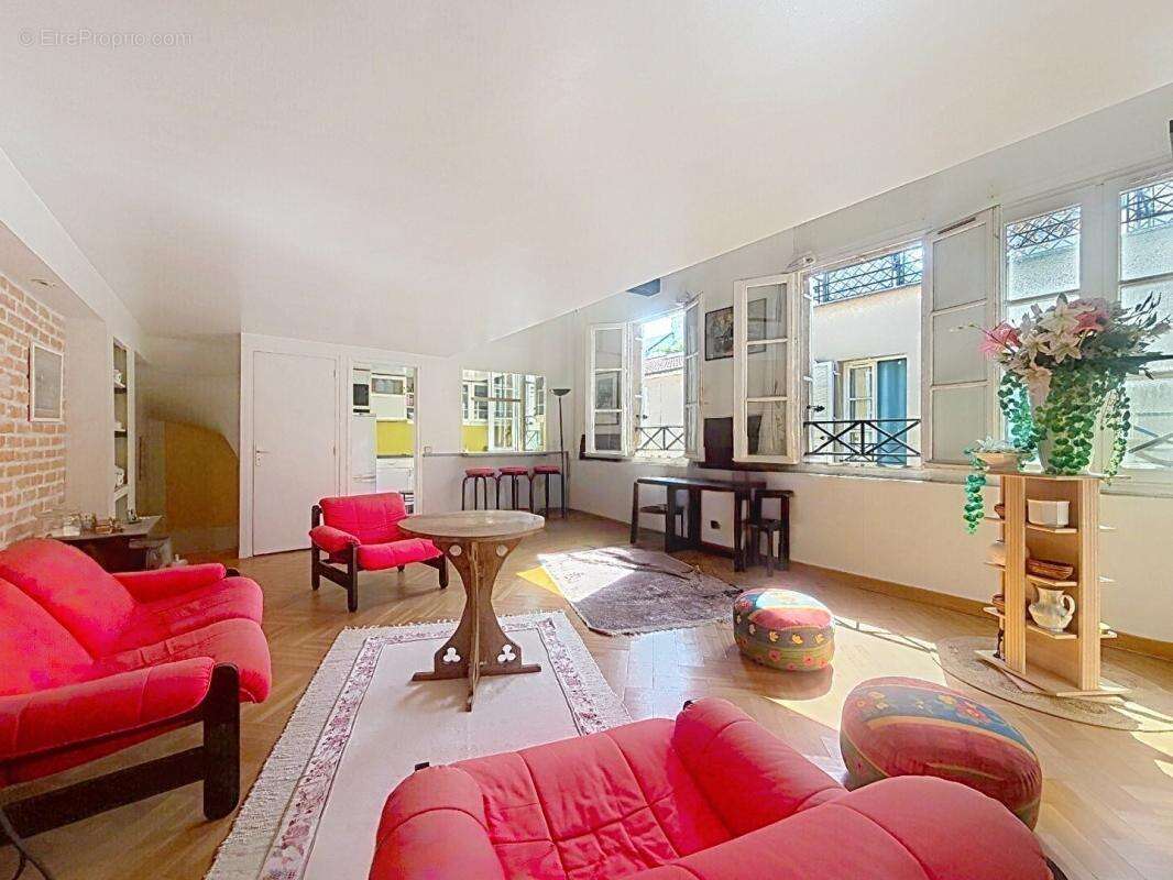 Maison à PARIS-12E