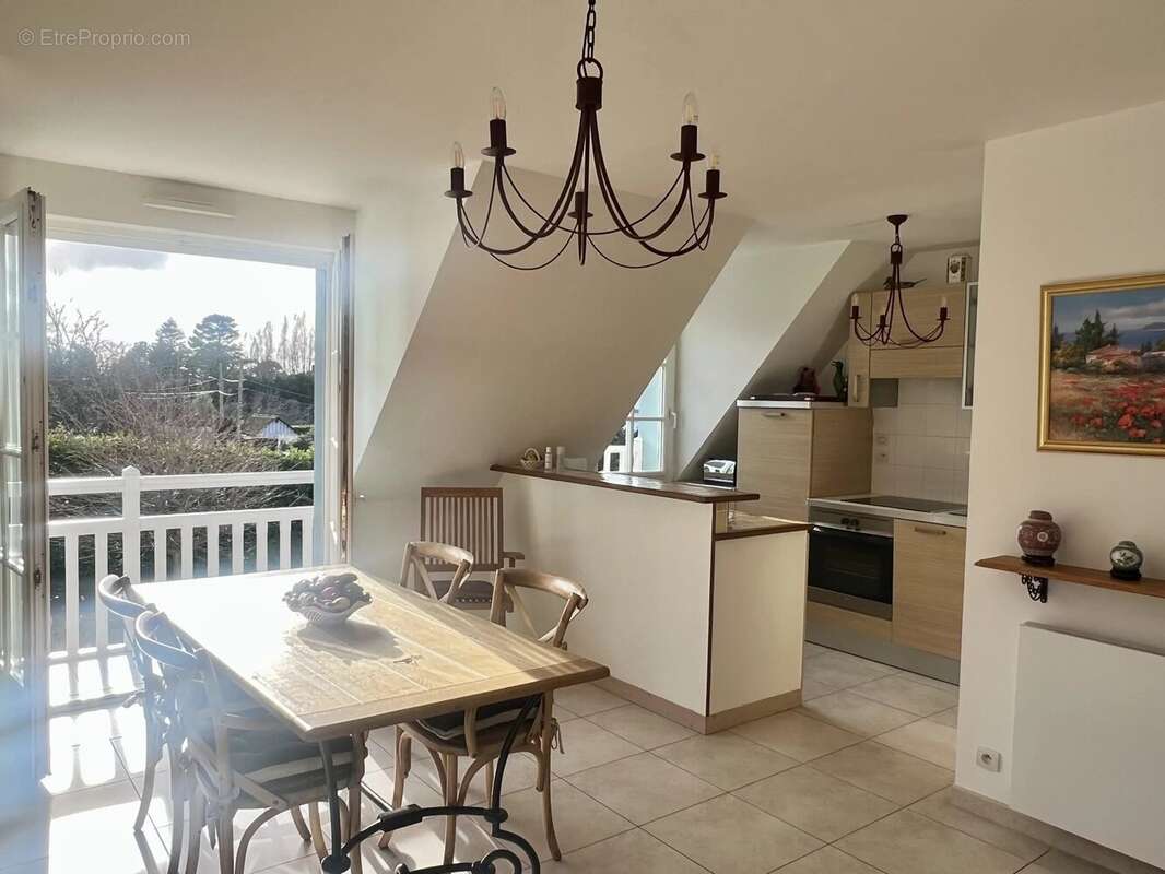Appartement à TROUVILLE-SUR-MER