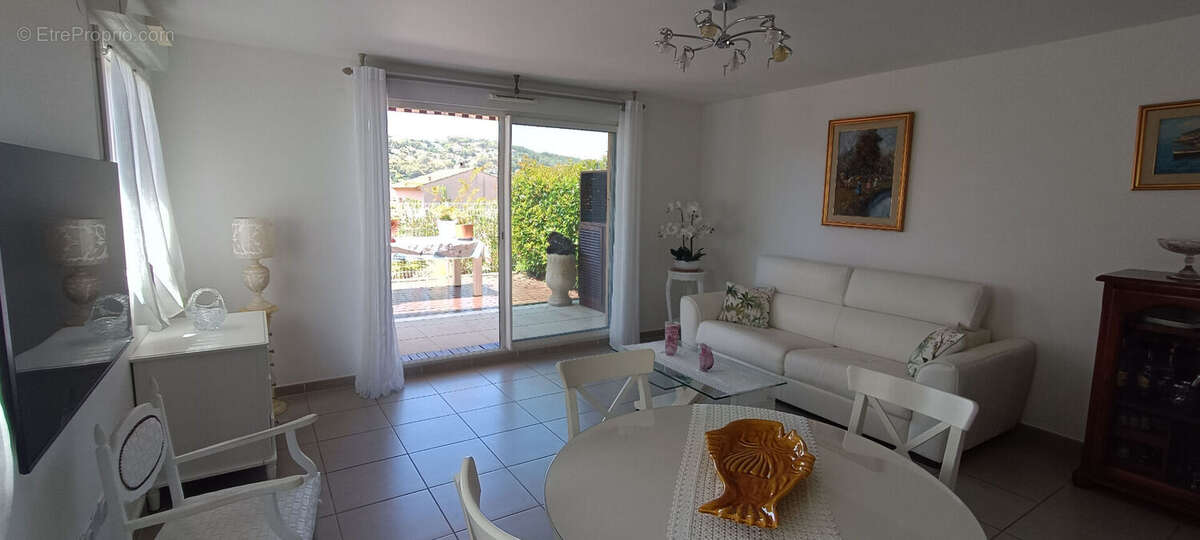 Appartement à SAINT-MANDRIER-SUR-MER