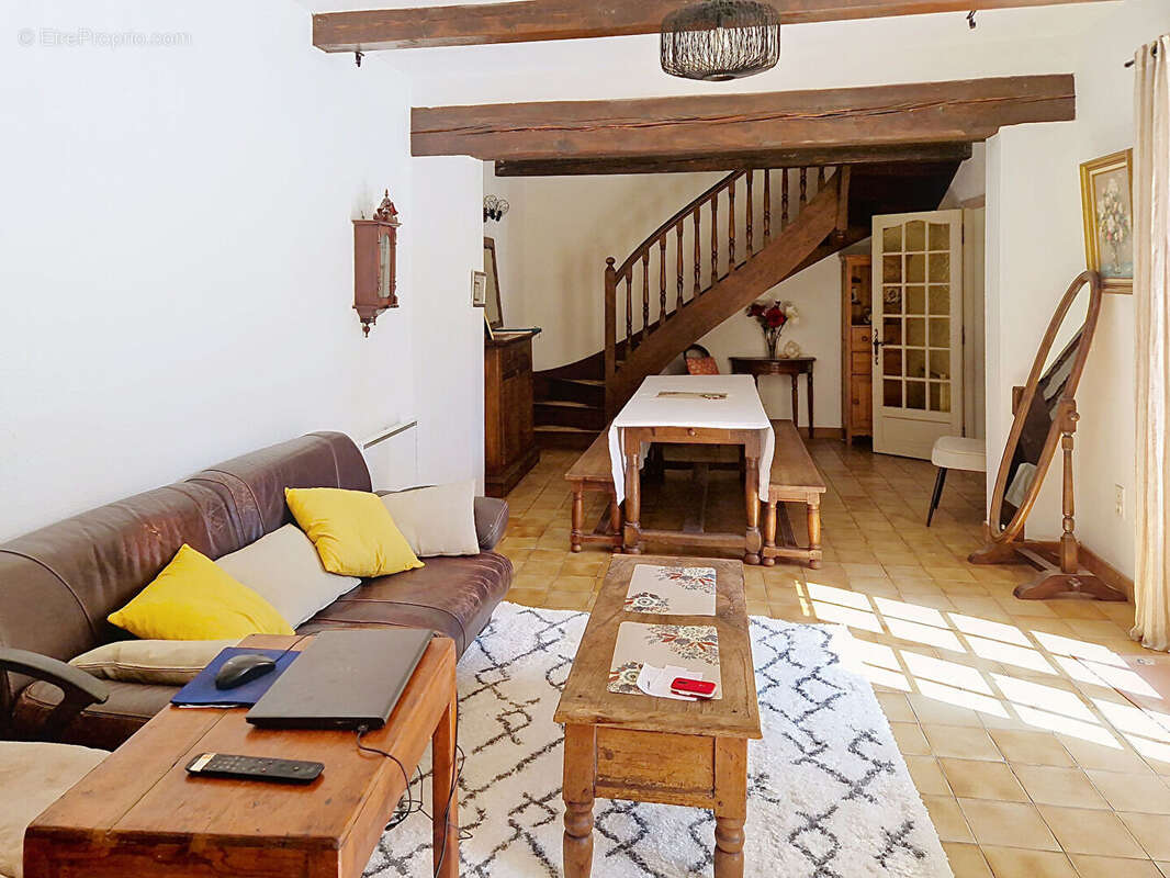 Maison à LES ANGLES