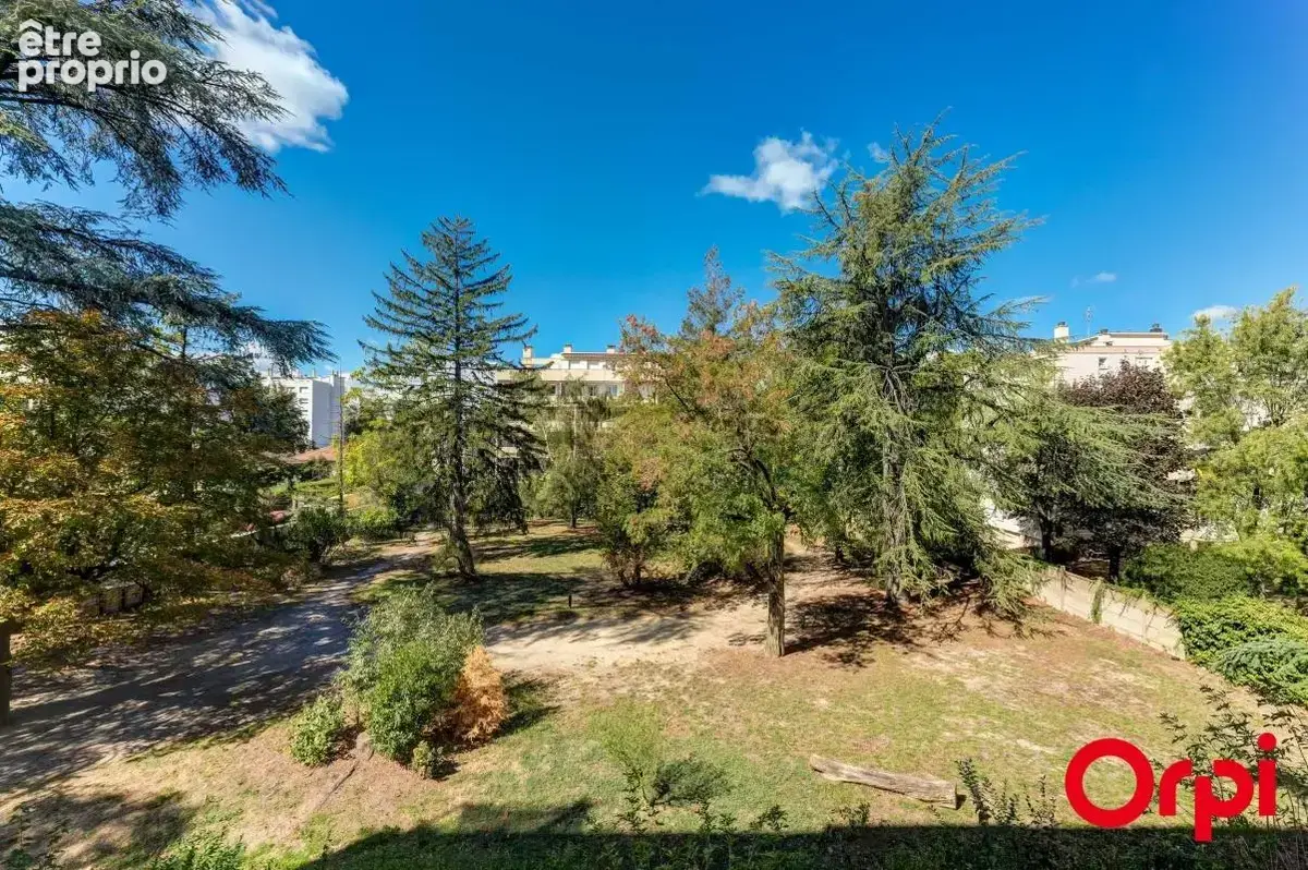 Appartement À Vendre - photo 17