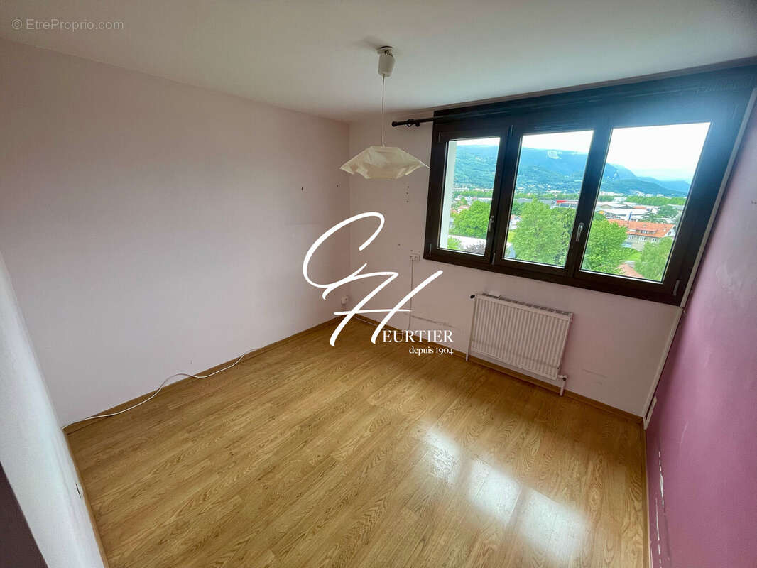 Appartement à ECHIROLLES