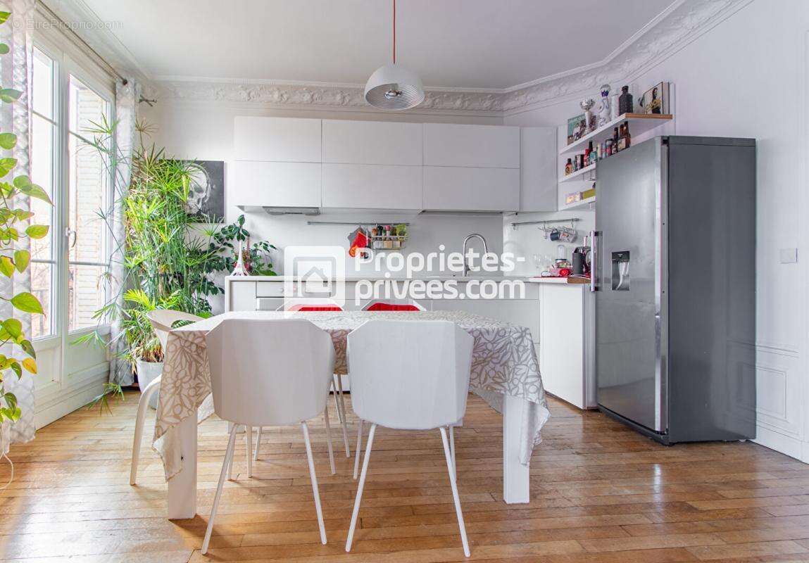 Appartement à PARIS-20E