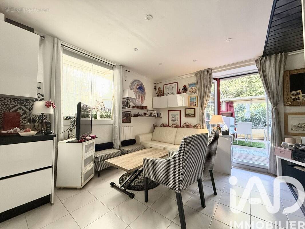 Photo 1 - Appartement à HYERES
