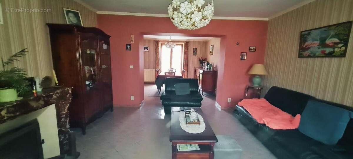 Maison 143 m² à Montigny-Les-Monts  - photo 5