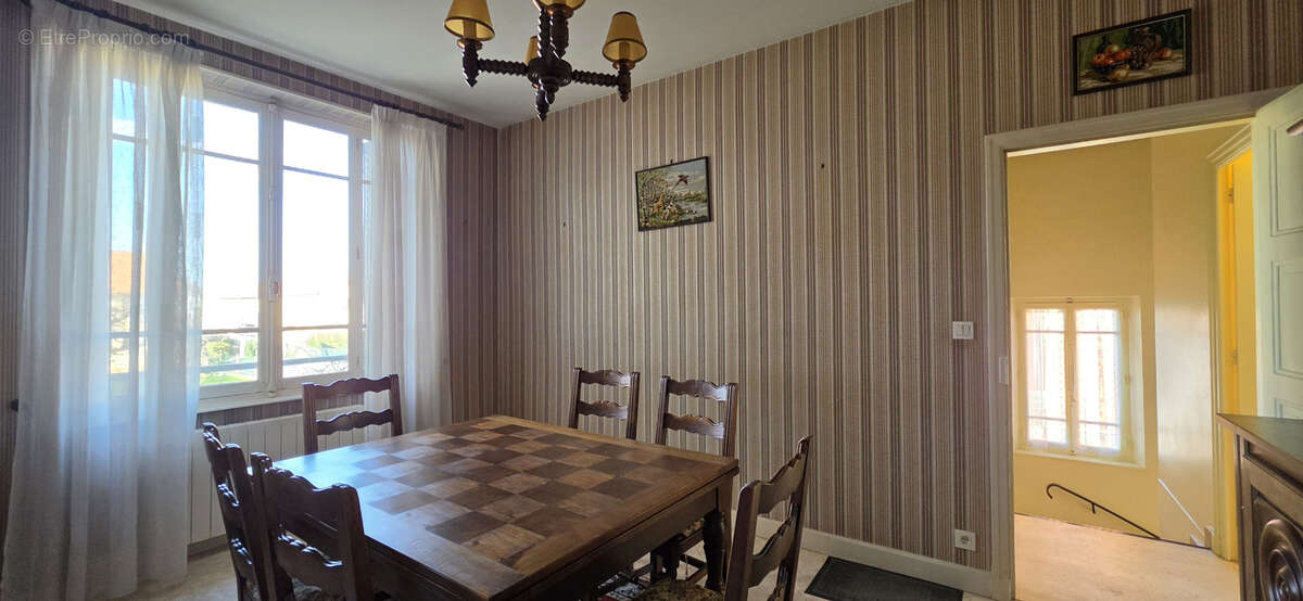Maison à CLERMONT-FERRAND