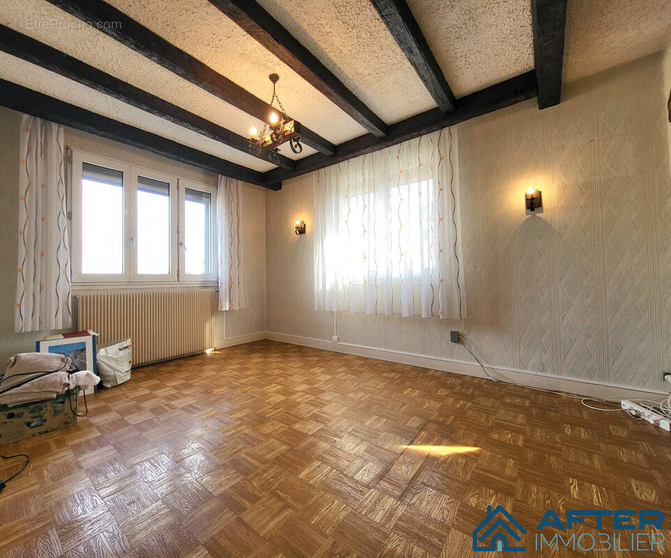 Maison à CHANTEHEUX